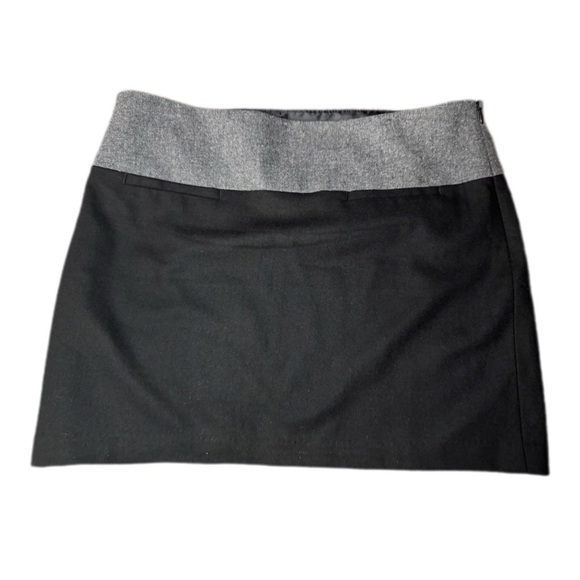 GAP Black Mini Pencil Skirt for Casual Wear - Picture 1 of 3